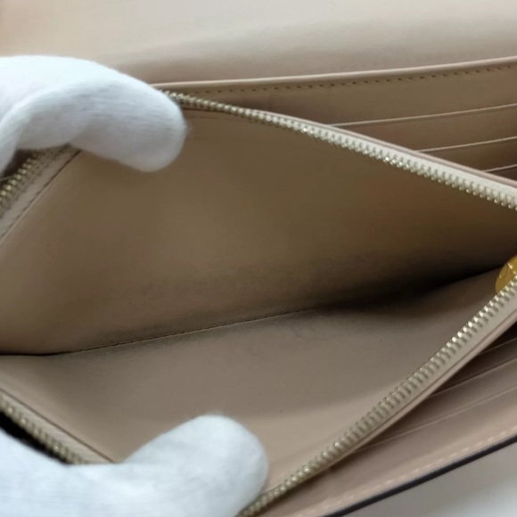 AUTH LOUIS VUITTON Portefeiulle Tan Patent Leather Louise Wallet Clutch - Picture 6 of 9